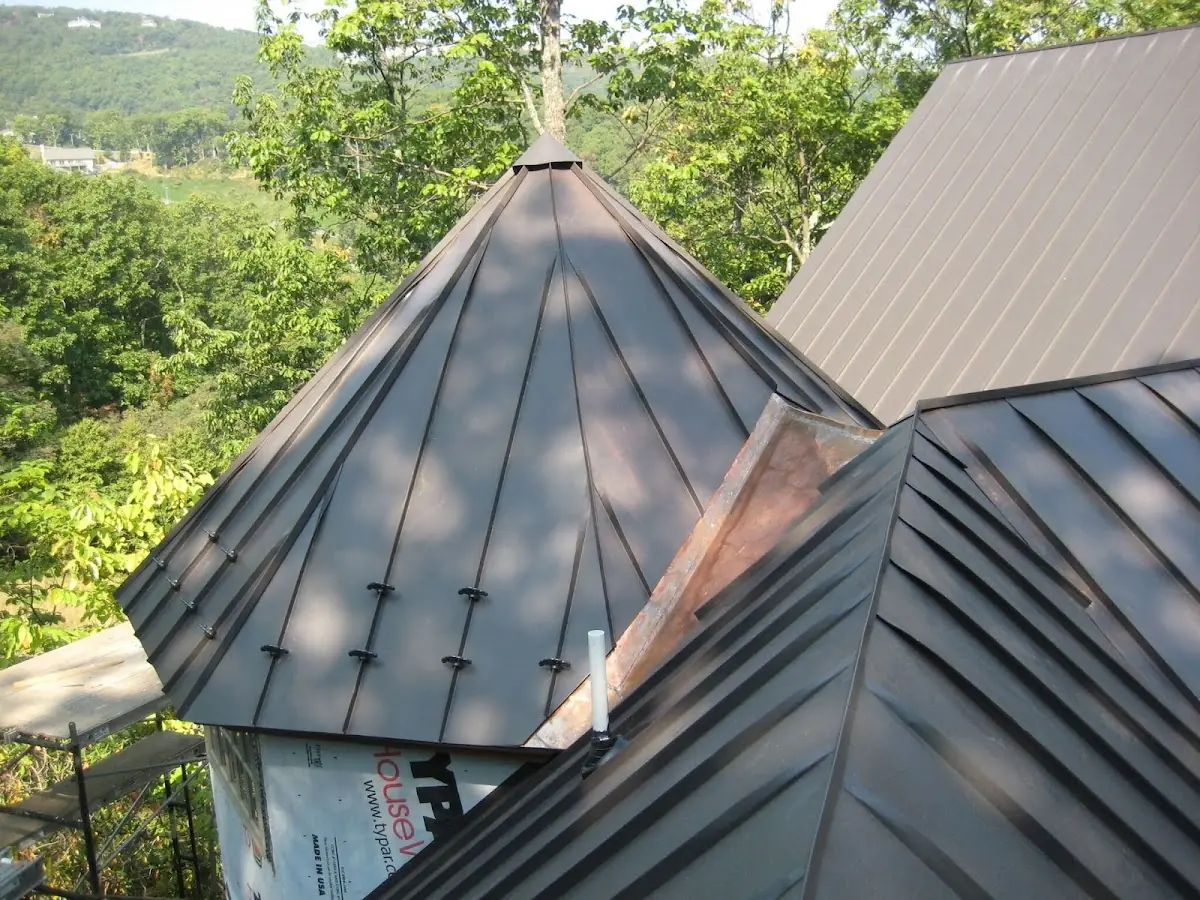 Professional Shingle Replacement & Repair by Craftsman Roofing in West Beach